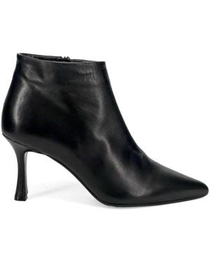 Sangiorgio Heeled Boots - Black