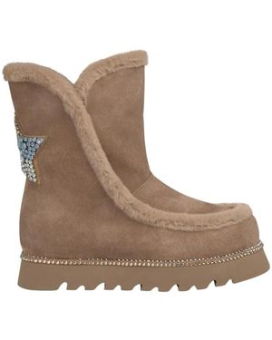 Alma En Pena. Winter Boots - Brown