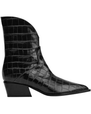Poeve Cowboy Boots - Black
