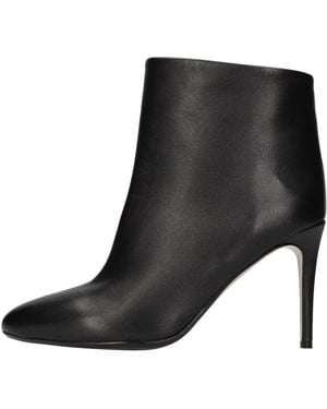 Anna F. Heeled Boots - Black