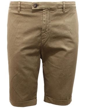 Cruna Casual Shorts - Green