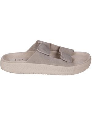 Veja Sliders - Grey