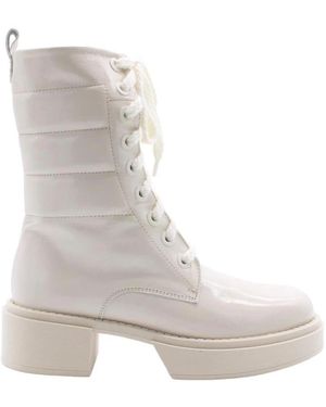 E mia Lace-Up Boots - Grey