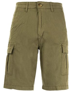 Gas Casual Shorts - Verde