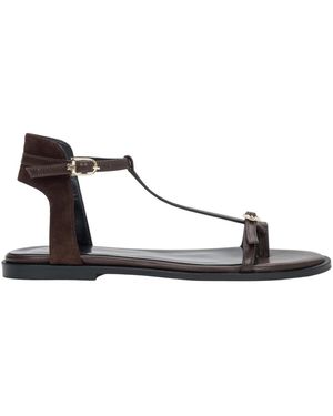 ESTRO Flat Sandals - White