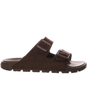 BOSS Sliders - Brown