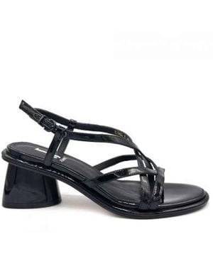 Jeannot Schwarzer Lackledersandalen Mit Ledereffektsohle - Blau