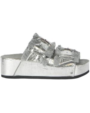 Strategia Flat Sandals - Metallic
