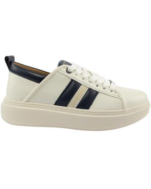 Alexander Smith Trainers - White