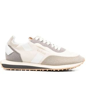 GHŌUD Trainers - White