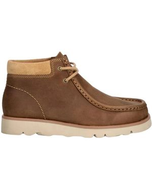 Clarks Lace-Up Boots - Marrón