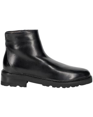 Lorenzo Masiero Ankle Boots - Black