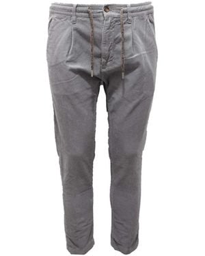 Cruna Slim-Fit Pants - Gray