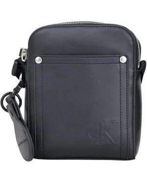 Calvin Klein Schwarze reporter messenger tasche für männer