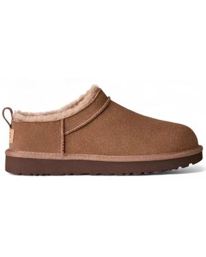 UGG Slippers - Marrón