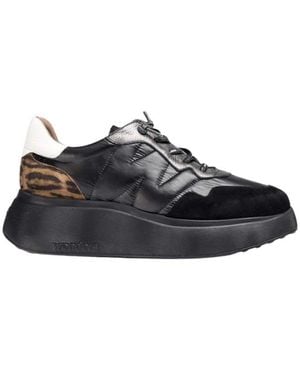 Wonders Trainers - Black