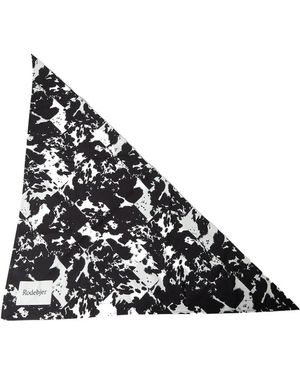 Rodebjer Accessoires ,Zwart ,Satijn Abstract Driehoekig Logo Sjaal