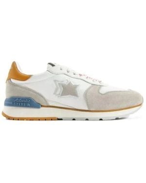 Atlantic Stars Trainers - White