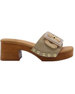 E mia Heeled Mules - Marrón