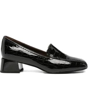 Linda Baumann Court Shoes - Black