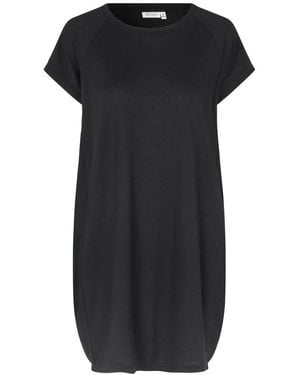 Masai Midi Dresses - Black