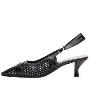 Poche Paris Court Shoes - White
