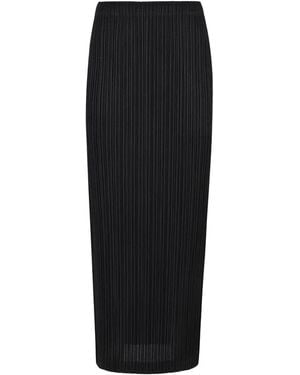 Issey Miyake Midi Skirts - Black