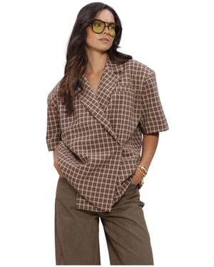 Refined Department Jassen ,Bruin Top Ladies Woven Oversized Closure Top Ella Bruin