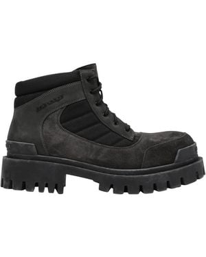 Balenciaga Lace-Up Boots - Black