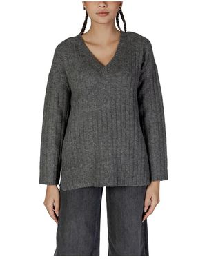 Vila V-Neck Knitwear - Grigio