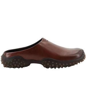 Miu Miu Leren Sabot Met Reliëf Logo - Bruin
