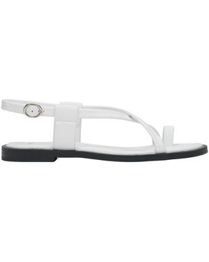 ESTRO Flat Sandals - White