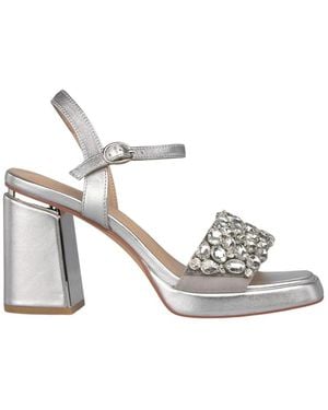 Alma En Pena. High Heel Sandals - Metallic