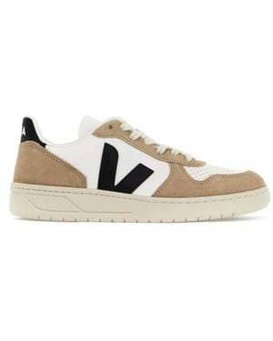 Veja Trainers - Natural