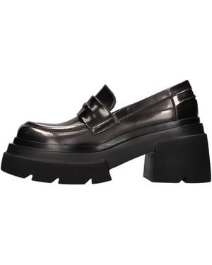 Elena Iachi Court Shoes - Black