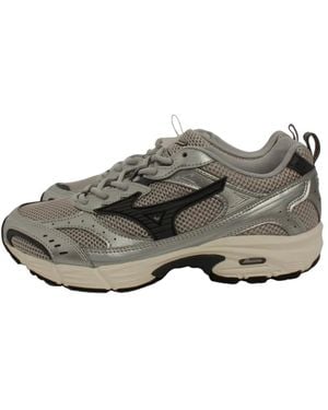 Mizuno Trainers - Grey