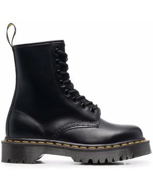 Dr. Martens Lace-Up Boots - Negro