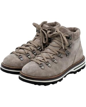 Monpiz Lace-Up Boots - Bruin