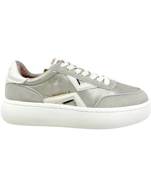Alexander Smith Trainers - White