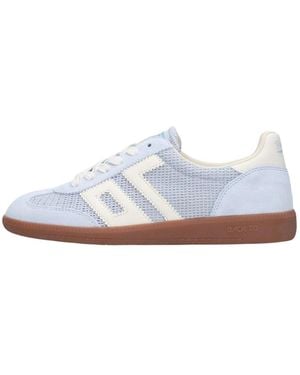 Back70 Trainers - White