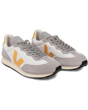 Veja Trainers - Grey