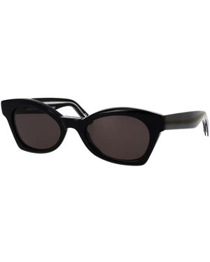 Balenciaga Vlinderstijl Zonnebril Met Zilveren Metalen Frame - Zwart