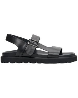 ESTRO Flat Sandals - Black