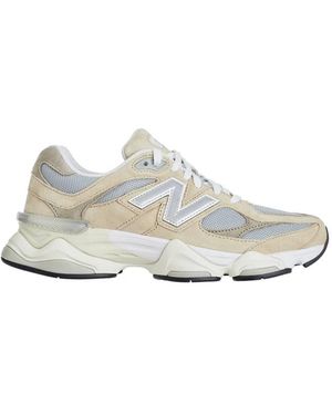 New Balance Trainers - White
