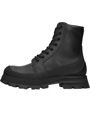 McQueen Wander Ankle Boots - Schwarz