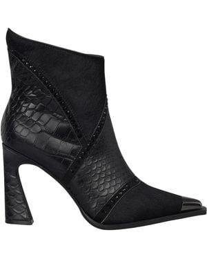 Alma En Pena. Heeled Boots - Black