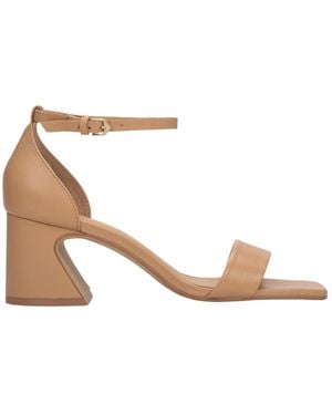 ESTRO High Heel Sandals - White
