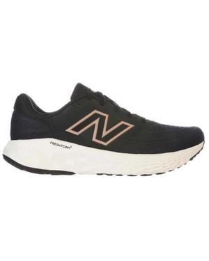 New Balance Sneakers - Schwarz