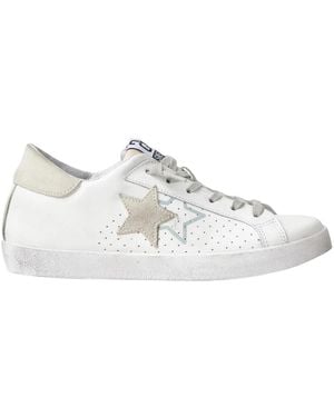 2Star Trainers - White
