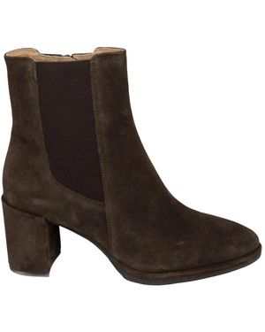 Unisa Chelsea Boot - Braun